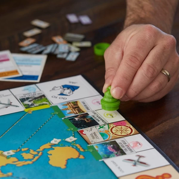 Hasbro Monopoly Reise Um Die Welt, Brettspiel 12 Hasbro Monopoly Reise Um Die Welt, Brettspiel – Bild 10