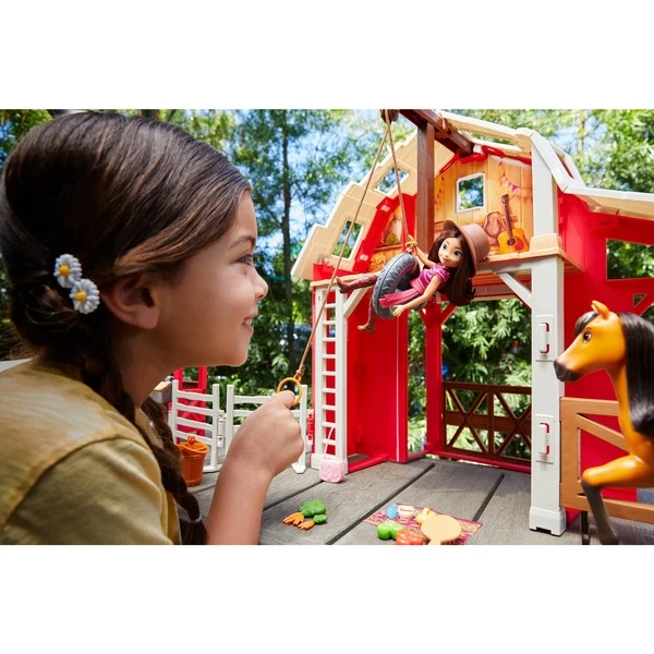 Mattel Spirit Deluxe Reiterhof Spielset, Puppe 14 Mattel Spirit Deluxe Reiterhof Spielset, Puppe – Bild 12